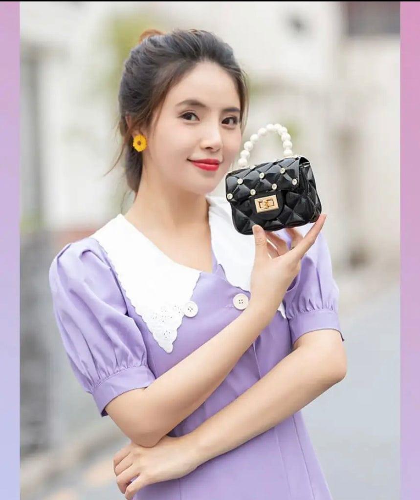 Charming textured plastic purse for girls